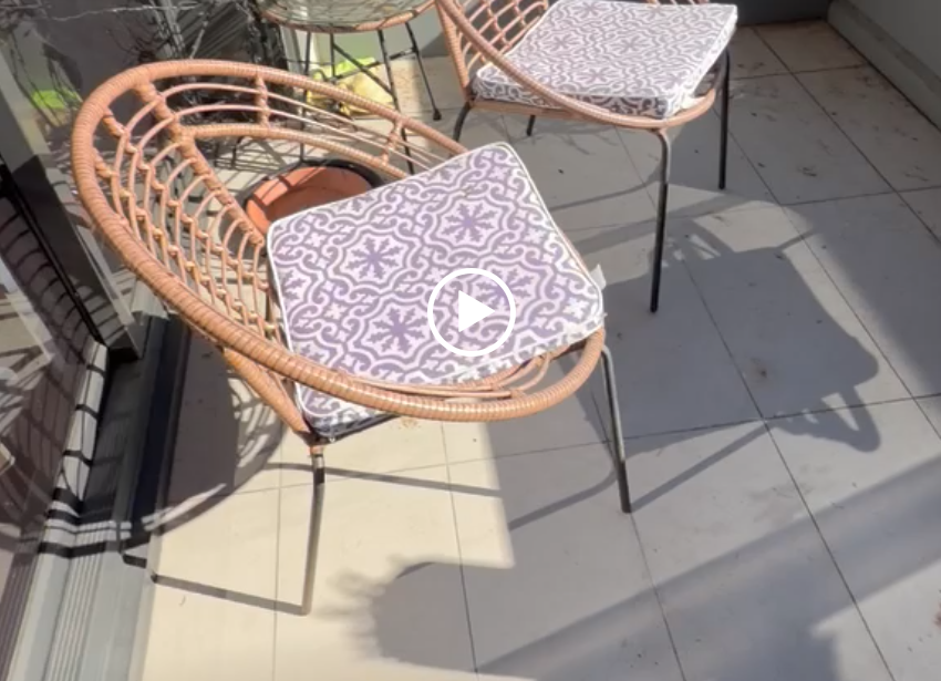 Video thumb